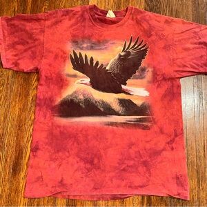 The Mountain Men’s XXL Y2K 2004 Bald Eagle Red Tye Dye Graphic Shirt